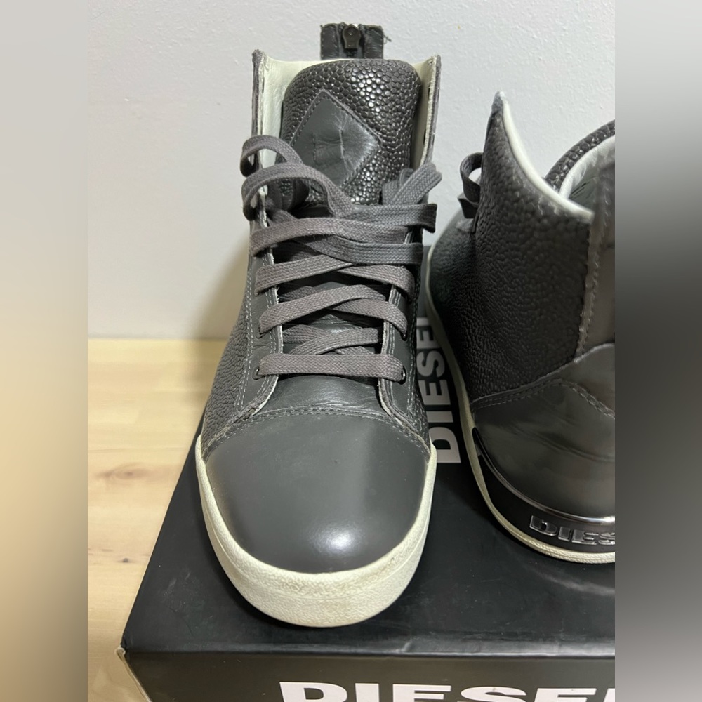 Diesel Diamond Castlerock sneakers US size 9, grey - Picture 3 of 9